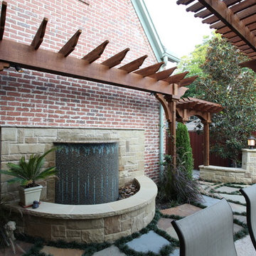 Courtyard Garden Retreat in Tulsa