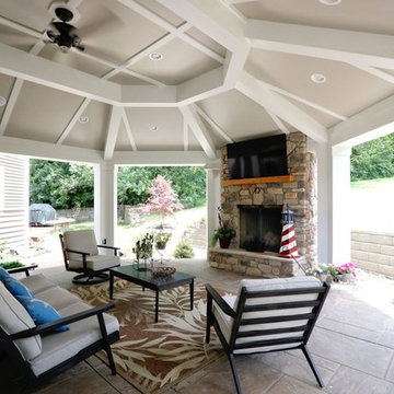 Craftsman Style Outdoor Living