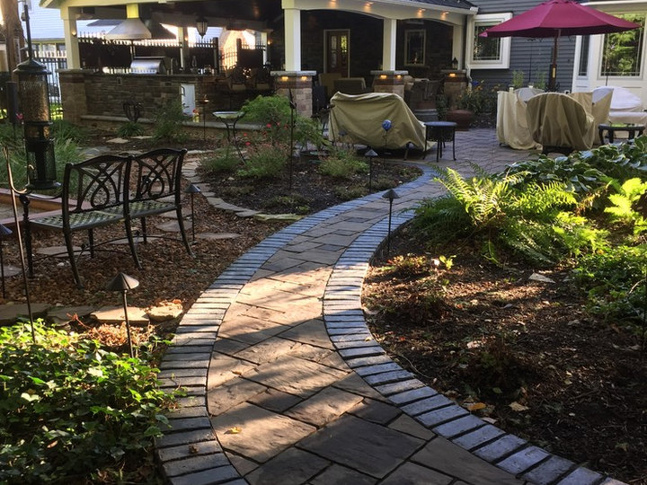 Craftsman Patio