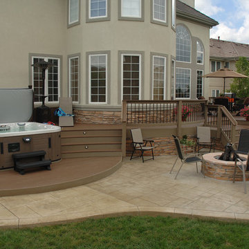 Curved composite deck