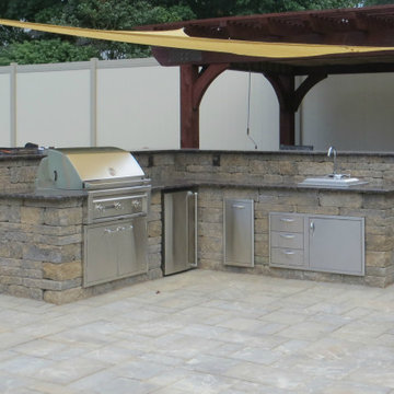 Custom outdoor kitchen cover