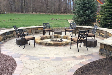 Inspiration for a transitional patio remodel in Cleveland