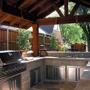 Dal-Rich Outdoor Kitchen and Grilling spaces