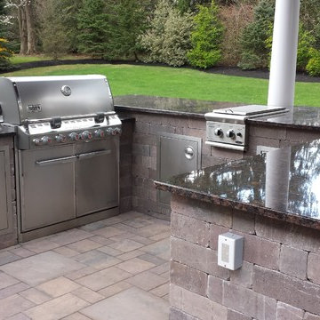 Deck with out door Kitchen