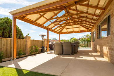 Moderner Patio in Perth