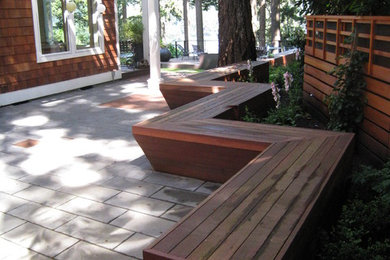 Design ideas for a contemporary patio in Portland.