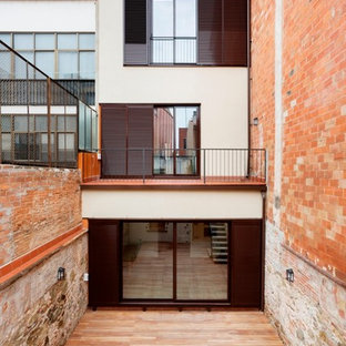 Foto di un patio o portico industriale
