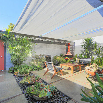 Eichler Home in Fairmeadows, Southern California