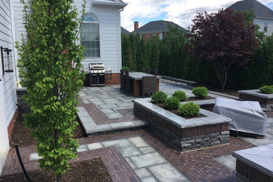 Elegant Courtyard Space In New Albany