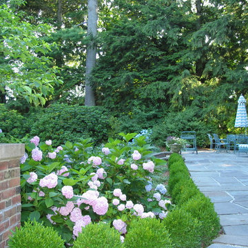 English Tudor Garden