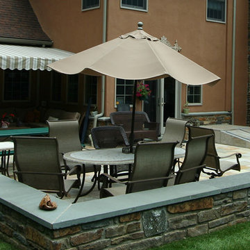 Entertainment Patio With Stone Wall