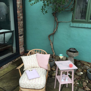 Idee per un patio o portico shabby-chic style