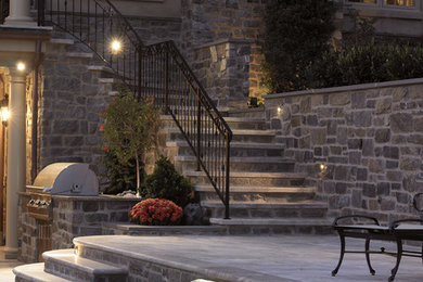 Inspiration for a timeless patio remodel in Philadelphia