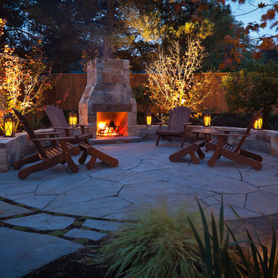Inspiration for a timeless patio remodel in Portland