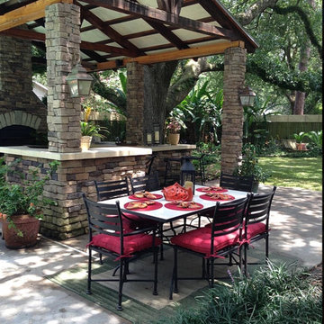 Every Outdoor Kitchen Needs An Outdoor Dining