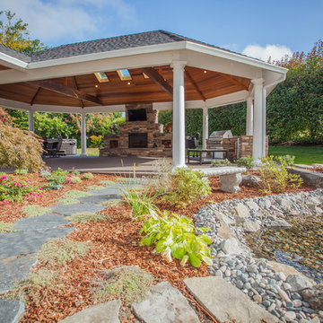 Everything you could need for comfortable outdoor living