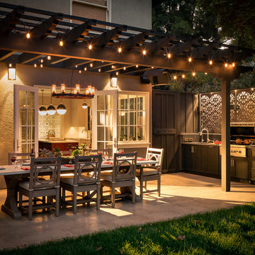 Exterior Patio Dining Table and Outdoor kitchen