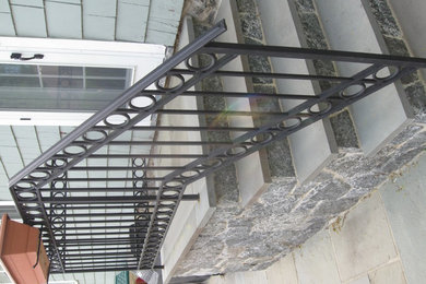 Exterior railings