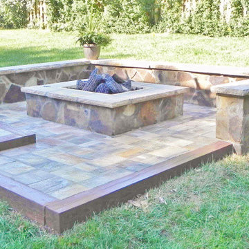 Fire pit outdoor fireplace