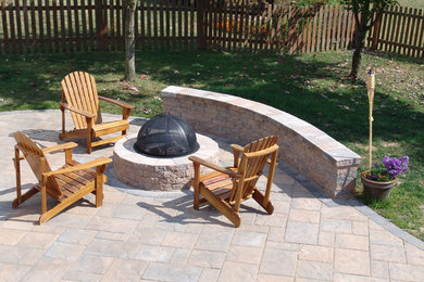 Example of a trendy patio design in Baltimore