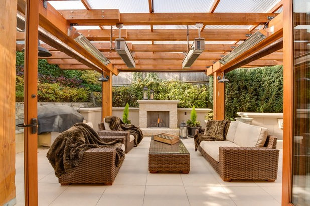 Transitional Patio by Andreatta Woodworking