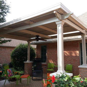Free Standing Pergola that Opens and Closes