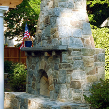Freestanding Outdoor Fireplace with Hearth