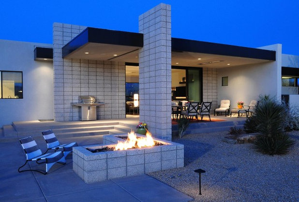 Contemporary Patio by Identity Construction