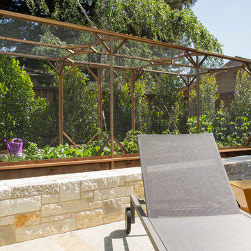 Gamble Garden Tour 2015 - A Home with a Resort-like Feel