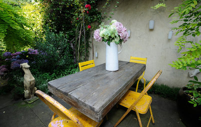 Decorating: 10 Reasons to Love Folding Bistro Chairs