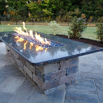 Geist Area Patio and Fire Table
