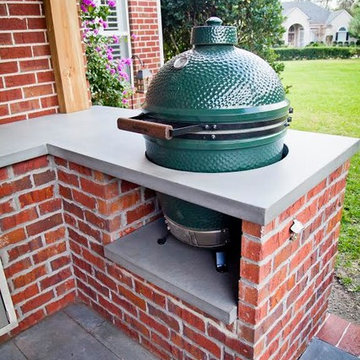 Green Egg Cut Out & Stand