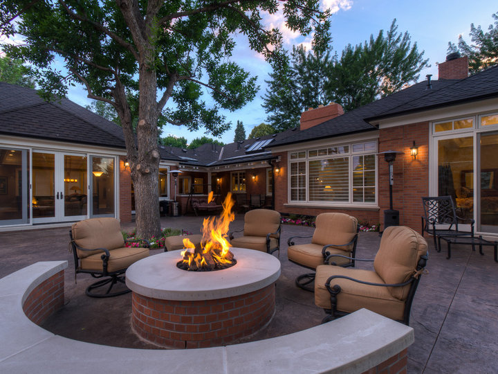 Traditional Patio