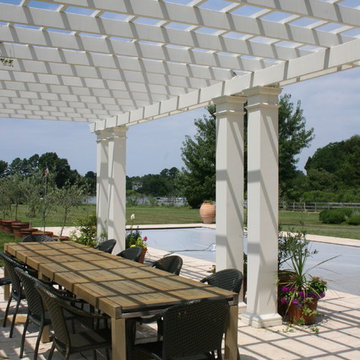 Guest and Pool House Pergola Outdoor Dining