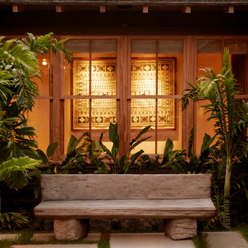 Traditional Hawaiian Residence