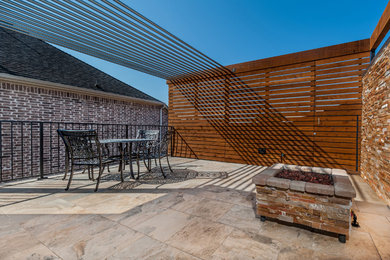 Inspiration for a contemporary patio remodel in Dallas