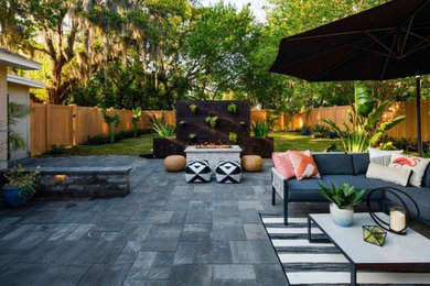 Patio - modern patio idea in Tampa