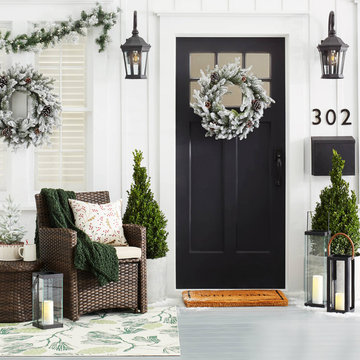 Holiday Inspired Traditional Front Porch Decor Collection