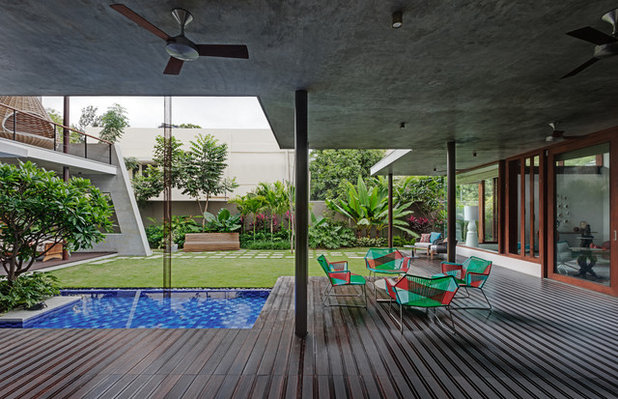 Contemporary Patio by Khosla Associates