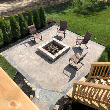Howell Patio / Fire pit
