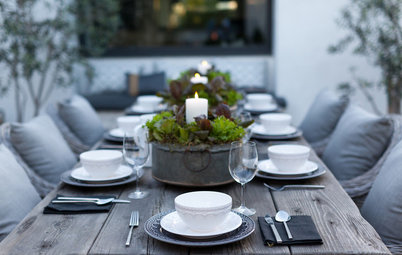 Set a Gorgeous Seasonal Party Table Outdoors