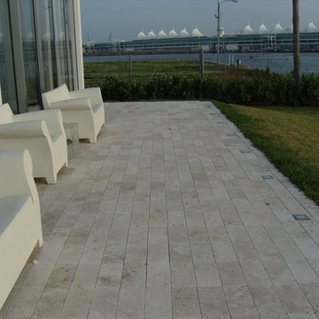 Ivory Travertine Deck Tiles and Pavers