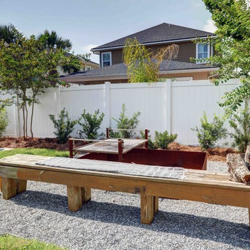 Jacksonville Beach Contemporary Backyard