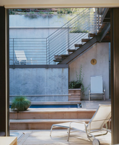 Modern Patio by Levy Art + Architecture