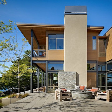 Lake House Two - Patio