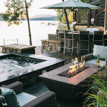Lakeside Entertaining