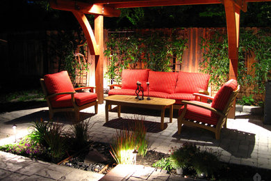 Patio - traditional patio idea in Sacramento