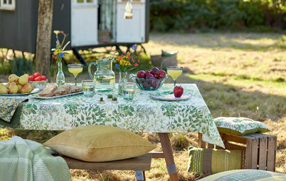 10 Ingredients for a Stylish Picnic