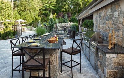 Your Guide to the Top Outdoor Kitchen Countertop Materials
