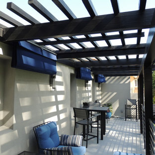 Minimalist patio photo in Los Angeles